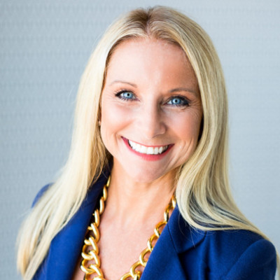 Headshot of STRATMOR's Senior Advisor, Sue Woodard.